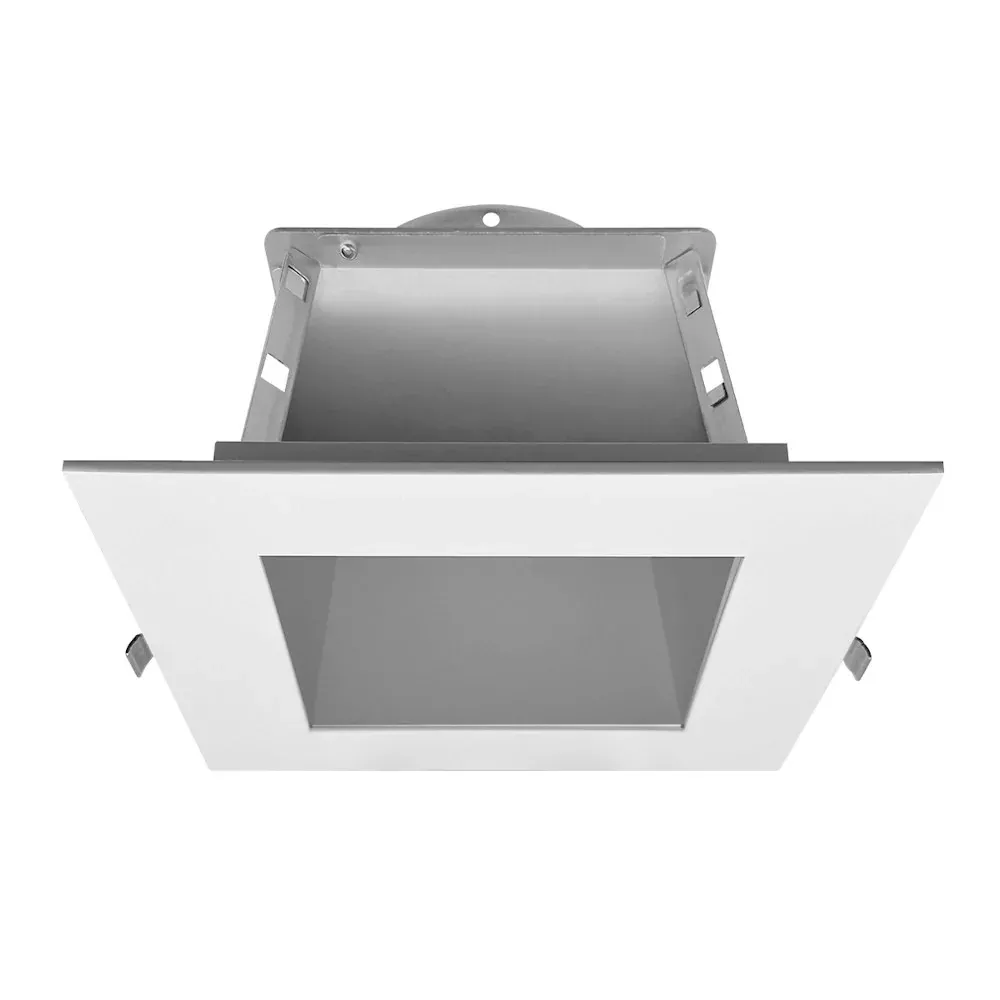 EnVision CADM-8-CSH-SQ – Clear-Specular Haze Reflector/White Square Trim