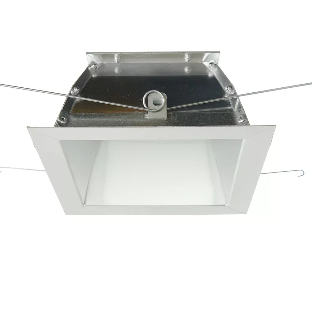 GE RDI4SWSDWT 4 Inch Square Reflector Fixture Wide Distribution Semi-Diffuse White Flange (93987)