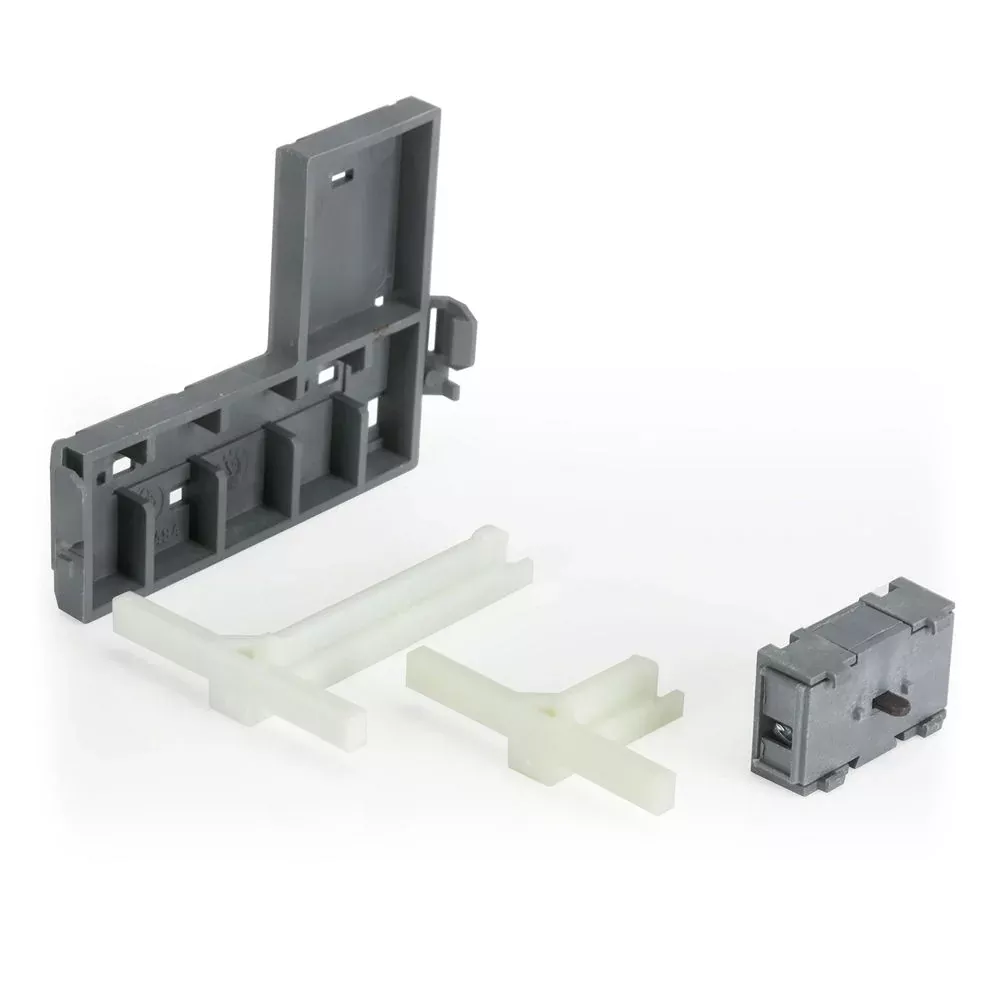 Leviton AUXNO-F1 Pin & Sleeve Device